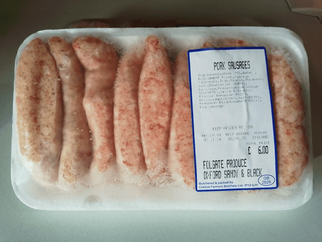 Sausages x 8